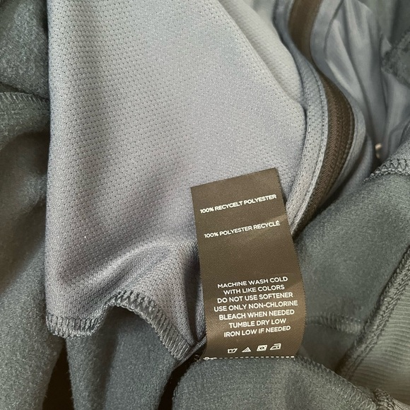 Fourlaps x Peloton Full Zip Jacket, Size: XL - Picture 5 of 8